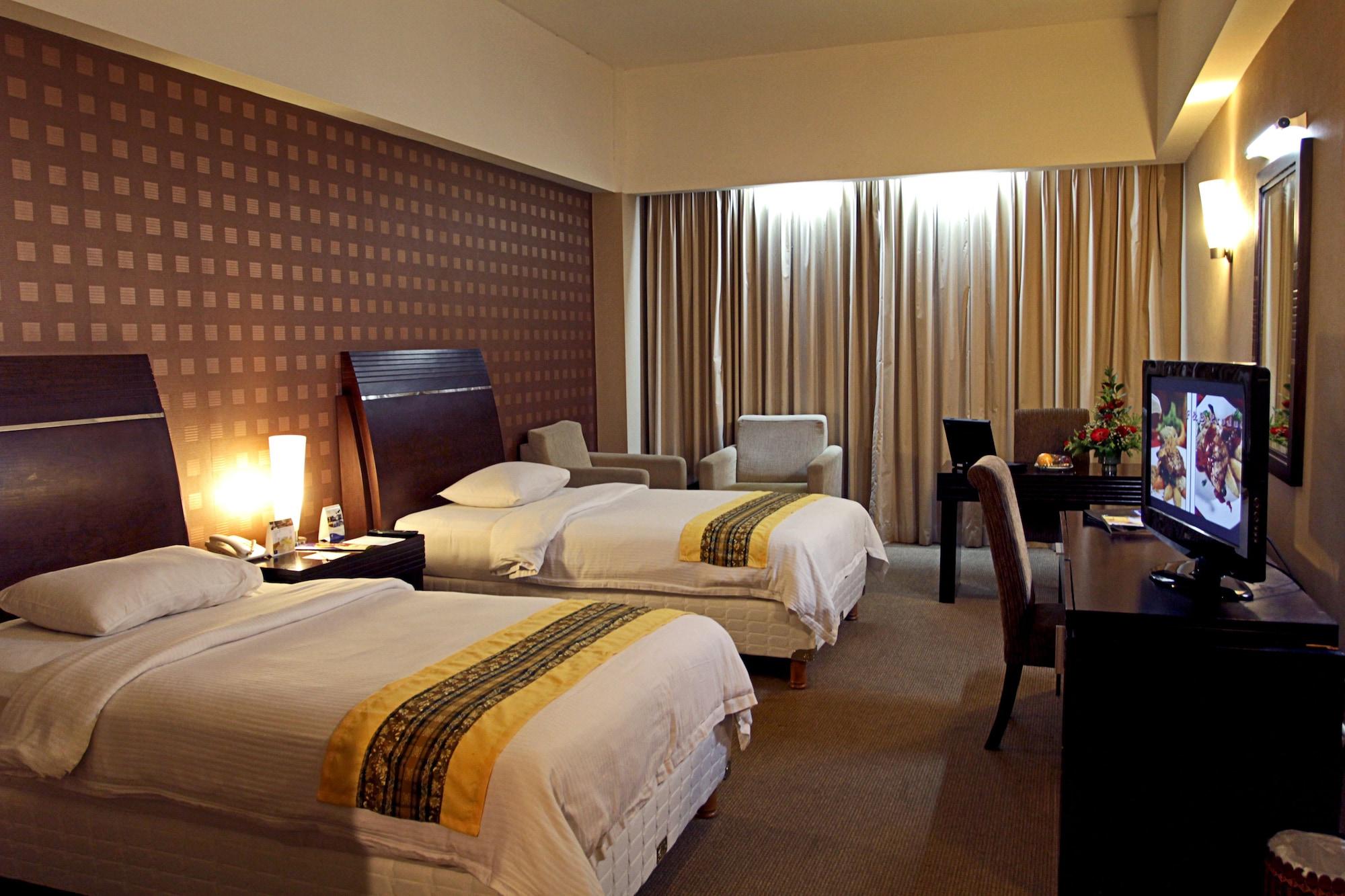 Grand Elite Hotel Pekanbaru Zewnętrze zdjęcie