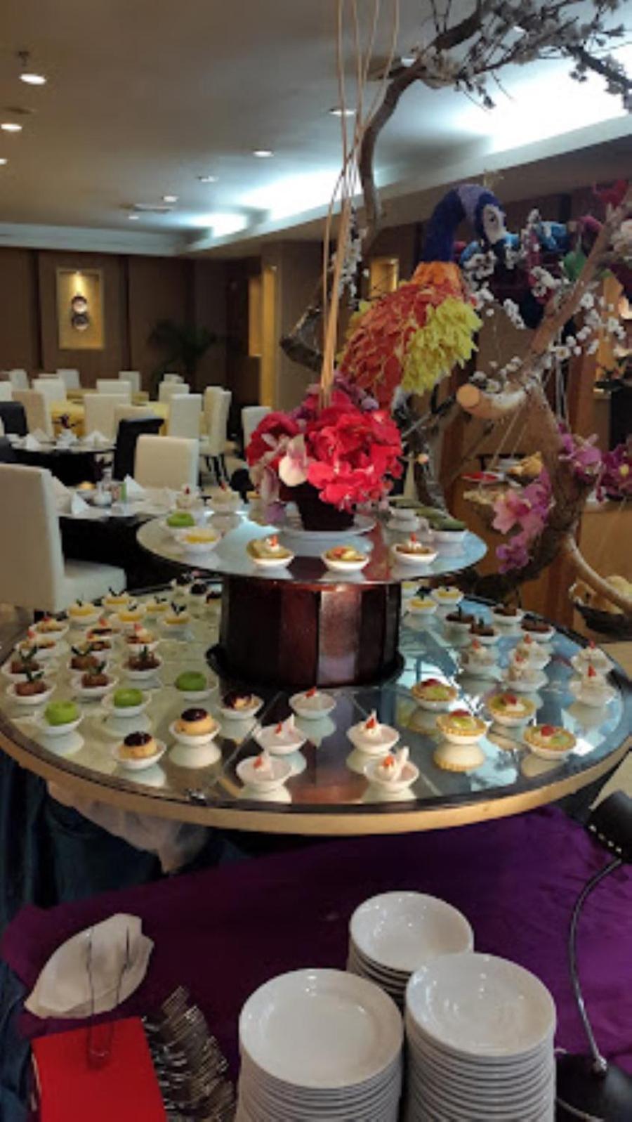 Grand Elite Hotel Pekanbaru Zewnętrze zdjęcie